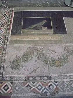 Mozaika s papouškem (Alexandrie, 2. stol. př. n. l.)