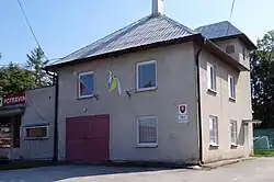 Budova obecního úřadu a potravin v Blažovcích