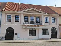 Blatná - dům na náměstí Míru 104.JPG