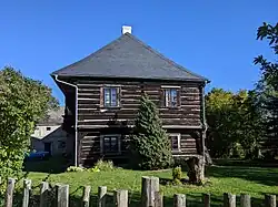 Bořejov (Borschim) - bývalá fara čp. 4 (stav říjen 2023) (1).jpg