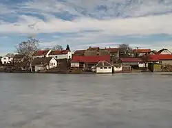 Bořetický rybník a chalupy