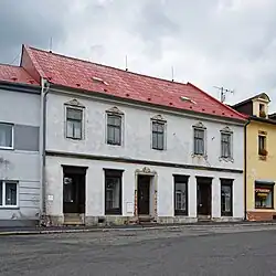 Bochov Náměstí Míru 33 (8277).jpg