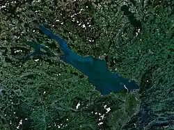 Satelitní snímek pánve Bodamského jezera