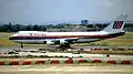 Opravený letoun Boeing 747-122 na letišti Heathrow v roce 1993. Po opravě dostal novou registraci N4724U.