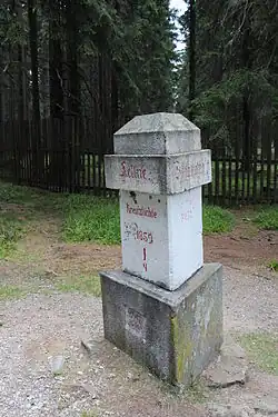 Památník na Křížový smrk na Boubíně