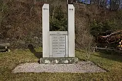 Bražec (Náchod) - pomník padlým (2).jpg