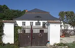 Mlýn: rodiště Jana Pernera