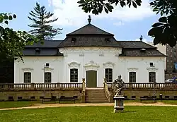 Letohrádek Mitrovských v Brně