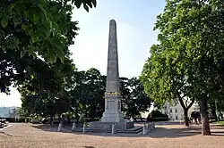 Obelisk v Denisových Sadech