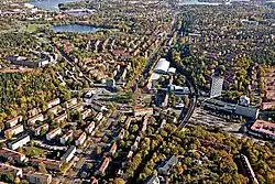 Broma: letecký pohled (2010)