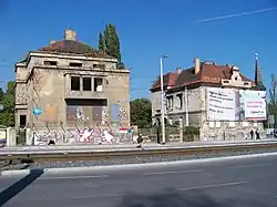 Vily 102 a 100 v ulici Milady Horákové (2011)