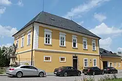 Buchlovice, fara (2013-06-09; 01).jpg