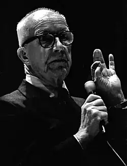 Buckminster Fuller (1972)