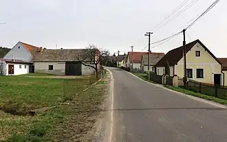 Silnice II/136 v Hlavňově