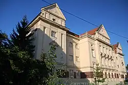 Budova Masarykovy základní školy, Prostějov.jpg