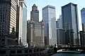 Budovy kolem řeky Chicago