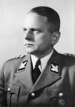 Otto Ohlendorf jako SS-Brigadeführer und Generalmajor der Polizei