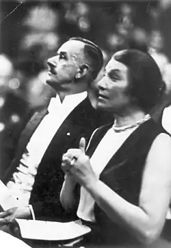 Thomas Mann a Ida Roland-Coudenhove-Kalergi na druhém kongresu Panevropské unie