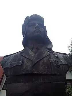 Busta Stěpana Vajdy v Dulovu