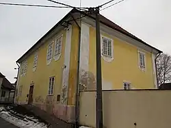 Bystřice, fara.jpg
