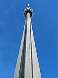 Telekomunikační a vyhlídková věž CN Tower, nejvyšší volně stojící stavba do roku 2007
