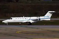Learjet 40