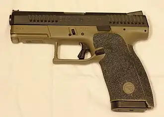 Pistole CZ P-10