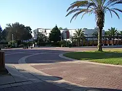 Zástavba v areálu vysoké školy