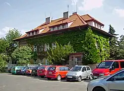 Dvojdům bratří Čapků v Praze 10-Vinohradech