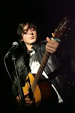 Carl Barât (12. října 2005)