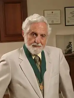 Carl Djerassi (17. června 2004)