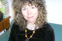 Caroline Lawrencová