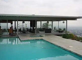 Dům v hollywoodském Los Angeles v Kalifornii, ve kterém se natáčel pilotní díl seriálu (Vražda na předpis)