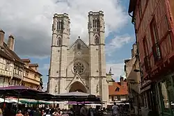 Náměstí s katedrálou