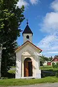 Kaple na návsi