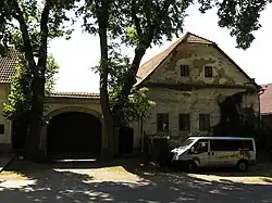 Cerekvice nad Loučnou, usedlost čp.11.jpg