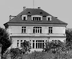 Vila v Černošicích