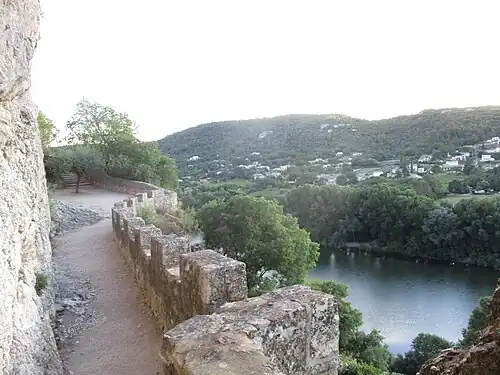 nejstarší předrománské opevnění hradu