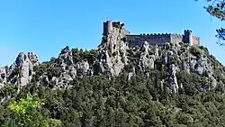 pohledy na hrad Puilaurens