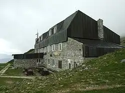 Chata M. R. Štefánika pod Ďumbierom