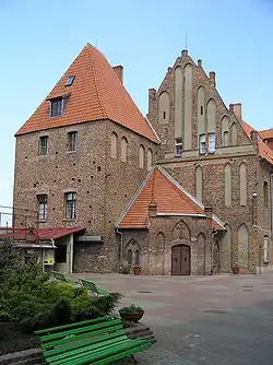 Mestwinova věž (Wieża Mestwina) postavená německými rytíři je nejstarší budovou města