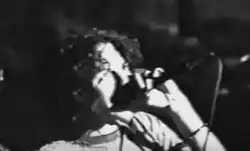 Chester Bennington při vystoupení s kapelou v roce 1994