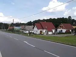 Celkový pohled – jižní část obce