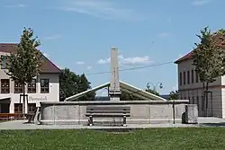 Chlum u Třeboně, náměstí (2020-07-10; 07).jpg