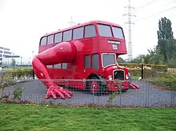 Autobus na pražském Chodově v roce 2013