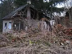 Pozůstatky myslivny Liboháj u Chotěboře (stav v březnu 2015)