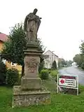 Chrášťany, socha svatého Aloise.jpg