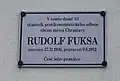 Pamětní deska z roku 2008 na domě čp. 408 v Turpišově ulici v Chrastavě