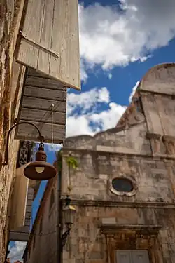 Motiv z náměstí před kostelem svatého Štěpána