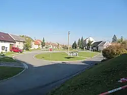 Pohled na náves od kostela